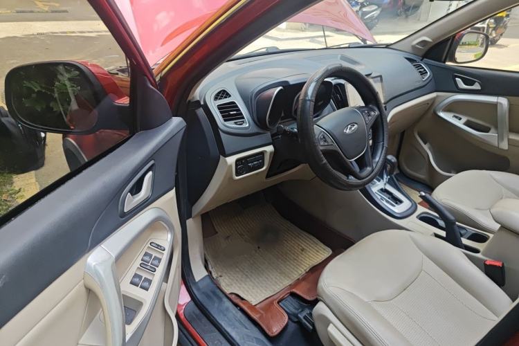 Used Chery Tiggo 5 2014 2.0L CVT Joyful Edition Driver Seat
