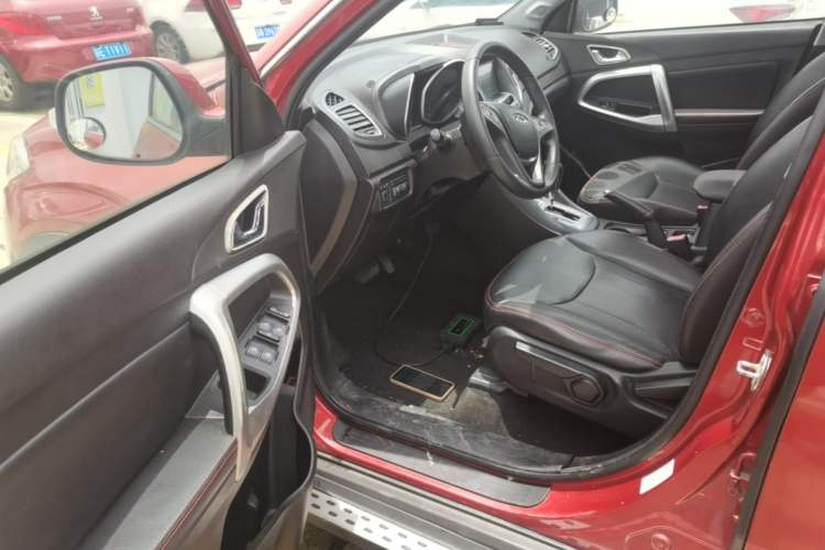 Used Chery Tiggo 5 2014 2.0L CVT Joyful Edition Driver Seat