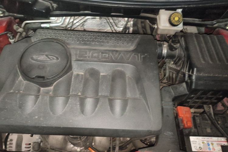 Used Chery Tiggo 5 2014 2.0L CVT Family Deluxe Edition Engine Bay