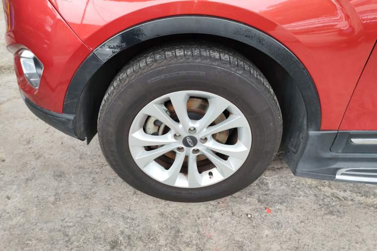 Used Chery Tiggo 5 2014 2.0L Manual - Family Deluxe Edition Exterior 2