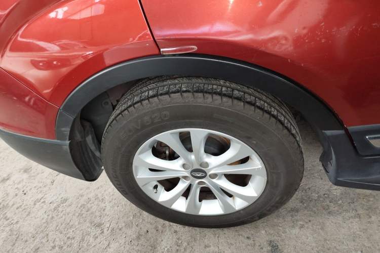 Used Chery Tiggo 5 2014 2.0L Manual - Family Deluxe Edition Exterior 3