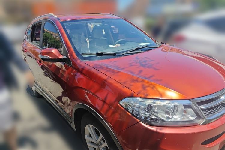 Used Chery Tiggo 5 2014 2.0L Manual Jia Yue Edition Front Right 45 Deg