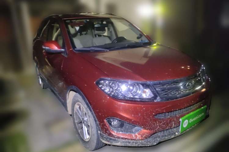 Used Chery Tiggo 5 2014 2.0L CVT Joyful Edition Front Right 45 Deg