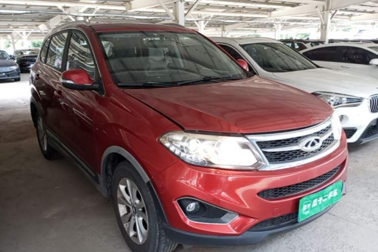 Used Chery Tiggo 5 2014 2.0L CVT Joyful Edition Front Right 45 Deg