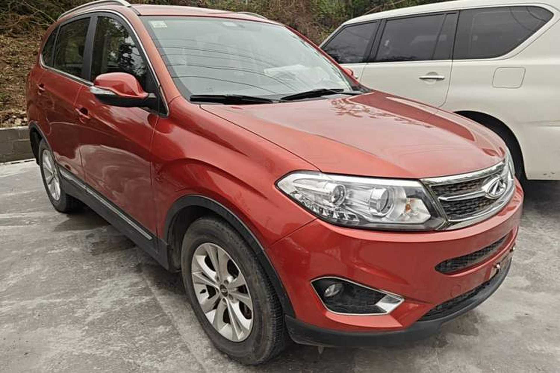 Used Chery Tiggo 5 2014 2.0L CVT Joyful Edition Front Right 45 Deg