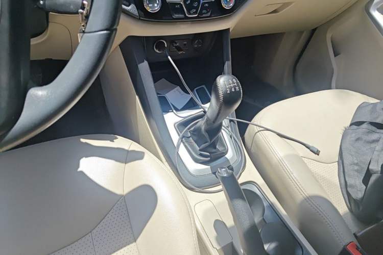 Used Chery Tiggo 5 2014 2.0L Manual Jia Yue Edition Gear Lever