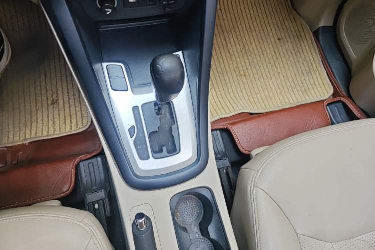 Used Chery Tiggo 5 2014 2.0L CVT Joyful Edition Gear Lever