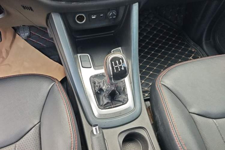 Used Chery Tiggo 5 2014 2.0L Manual Jia Yue Edition Gear Lever