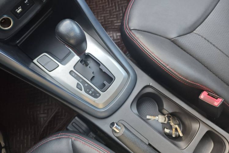 Used Chery Tiggo 5 2014 2.0L CVT Joyful Edition Interior 4