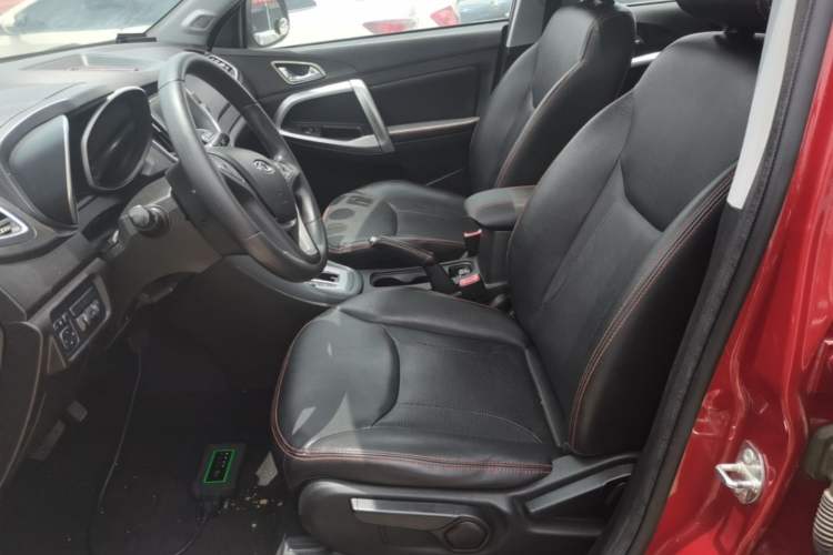 Used Chery Tiggo 5 2014 2.0L CVT Joyful Edition Left Front Seat