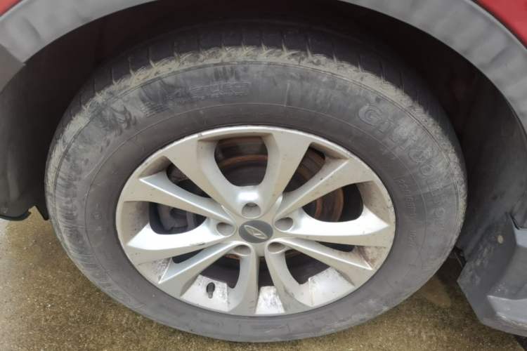 Used Chery Tiggo 5 2014 2.0L CVT Joyful Edition Left Front Wheel Hub