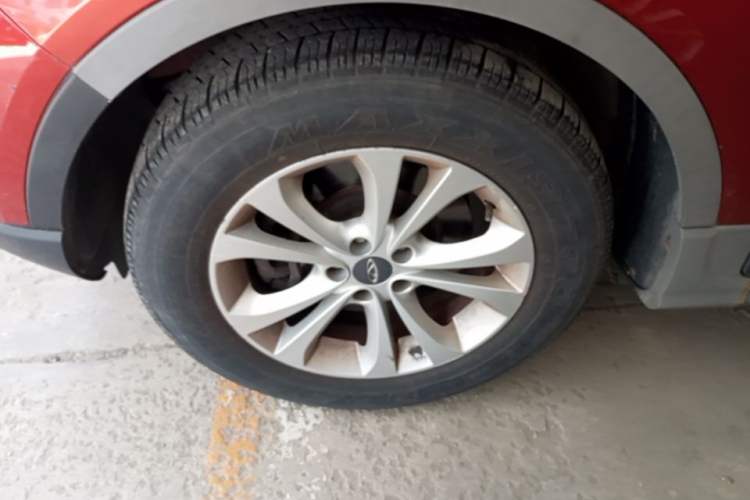 Used Chery Tiggo 5 2014 2.0L CVT Joyful Edition Left Front Wheel Hub