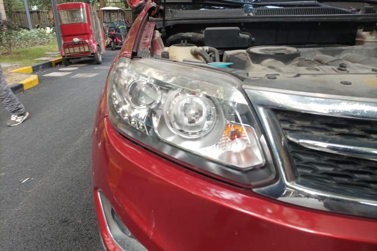 Used Chery Tiggo 5 2014 2.0L CVT Family Deluxe Edition Right Front Headlight