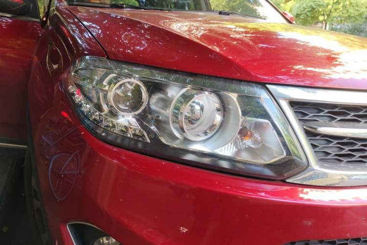 Used Chery Tiggo 5 2014 2.0L CVT Family Deluxe Edition Right Front Headlight