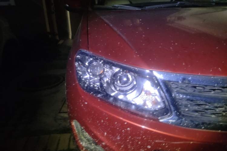 Used Chery Tiggo 5 2014 2.0L CVT Joyful Edition Right Front Headlight