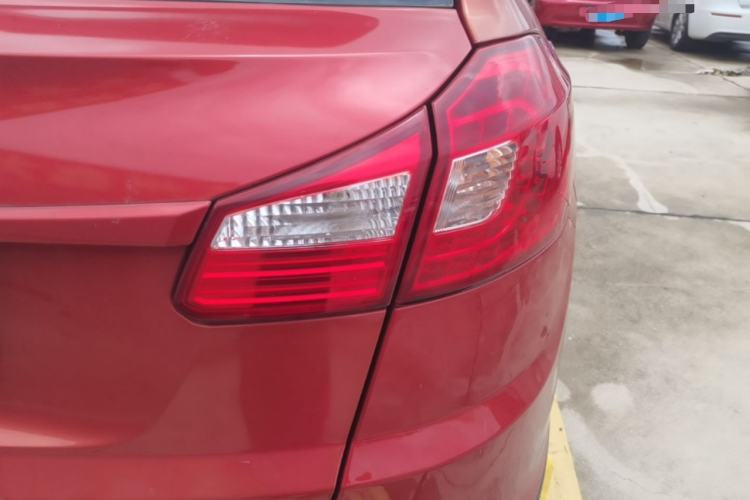 Used Chery Tiggo 5 2014 2.0L CVT Joyful Edition Right Rear Taillight