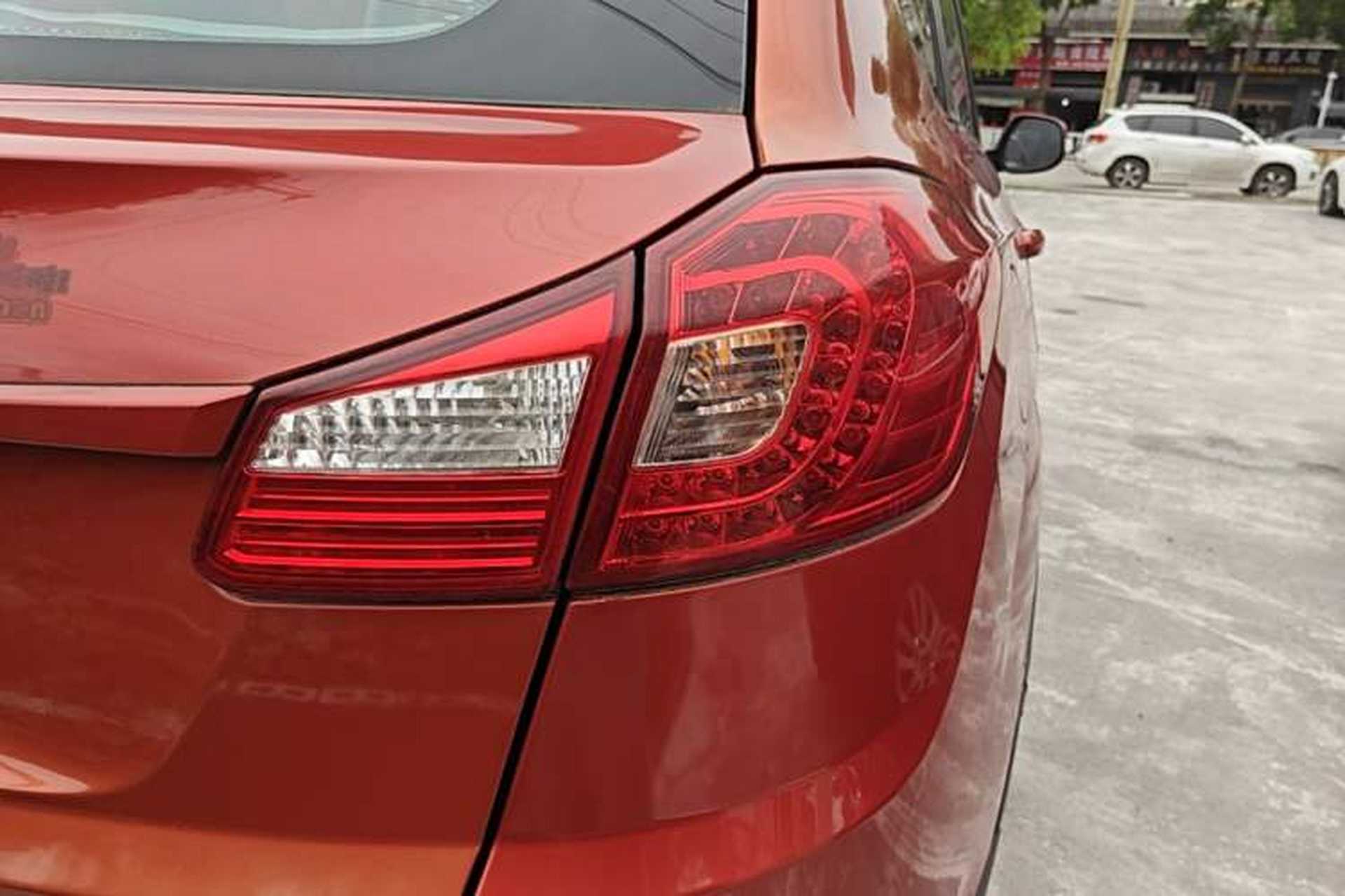 Used Chery Tiggo 5 2014 2.0L CVT Joyful Edition Right Rear Taillight