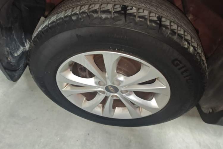Used Chery Tiggo 5 2014 2.0L CVT Joyful Edition Right Rear Wheel Hub