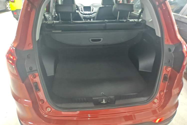 Used Chery Tiggo 5 2014 2.0L CVT Joyful Edition Trunk