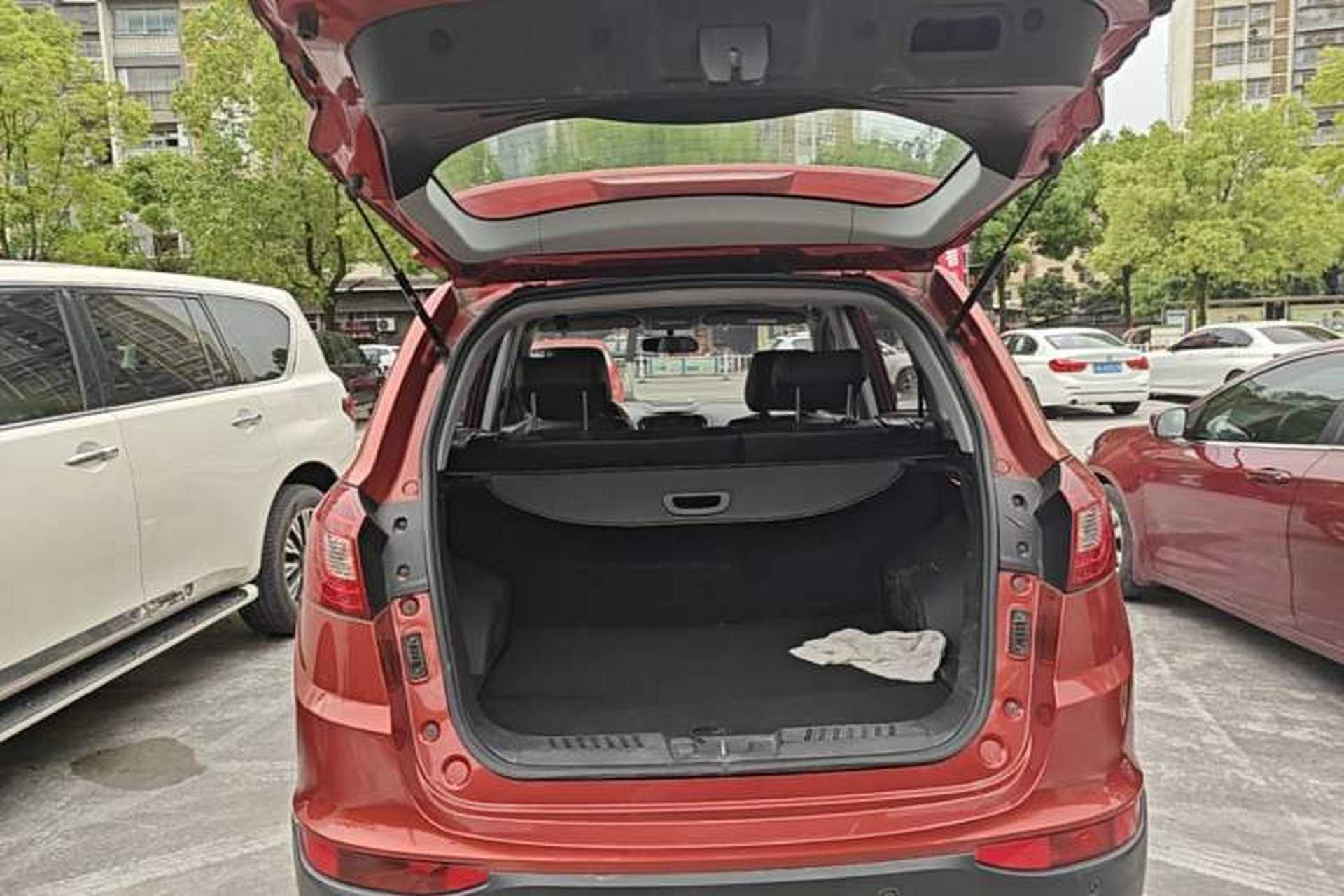 Used Chery Tiggo 5 2014 2.0L CVT Joyful Edition Trunk
