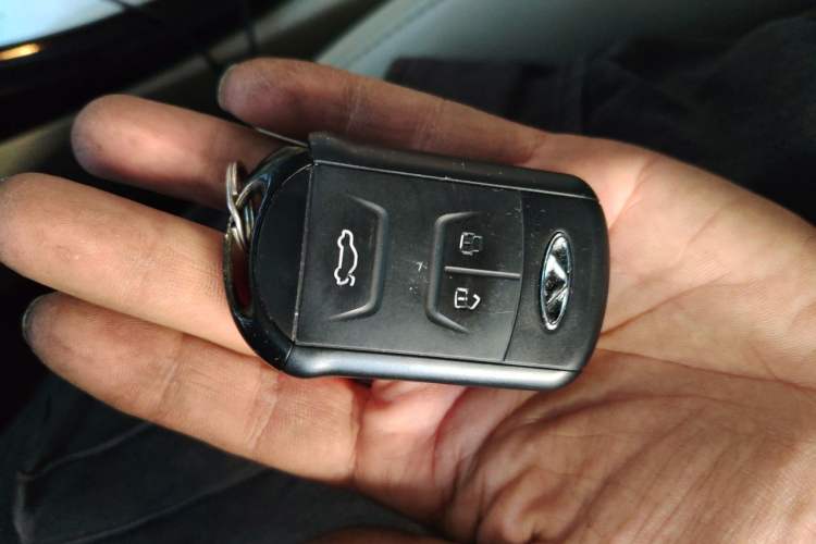 Used Chery Tiggo 5 2014 2.0L CVT Family Deluxe Edition Vehicle Key