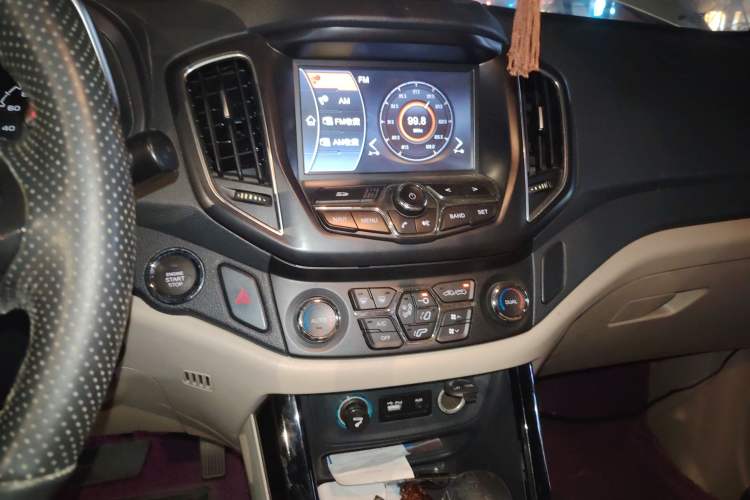 Used Chery Tiggo 5 2014 2.0L CVT Family Deluxe Edition Audio And AC Panel