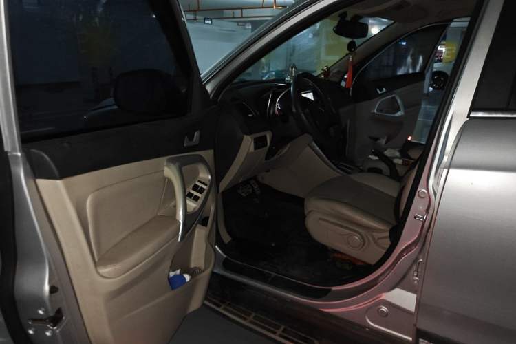 Used Chery Tiggo 5 2014 2.0L CVT Joyful Edition Driver Seat