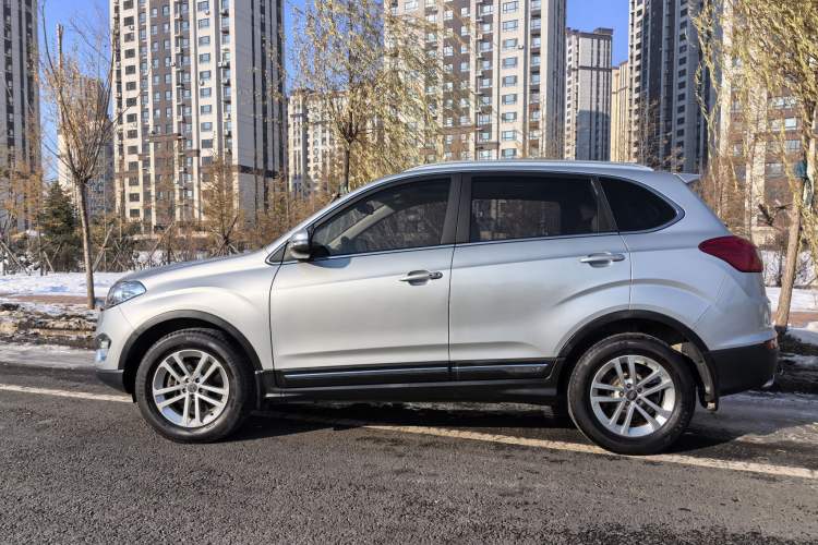 Used Chery Tiggo 5 2014 2.0L CVT Joyful Edition Exterior 5