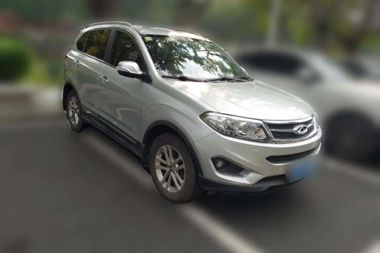 Used Chery Tiggo 5 2014 2.0L CVT Joyful Edition Front Right 45 Deg