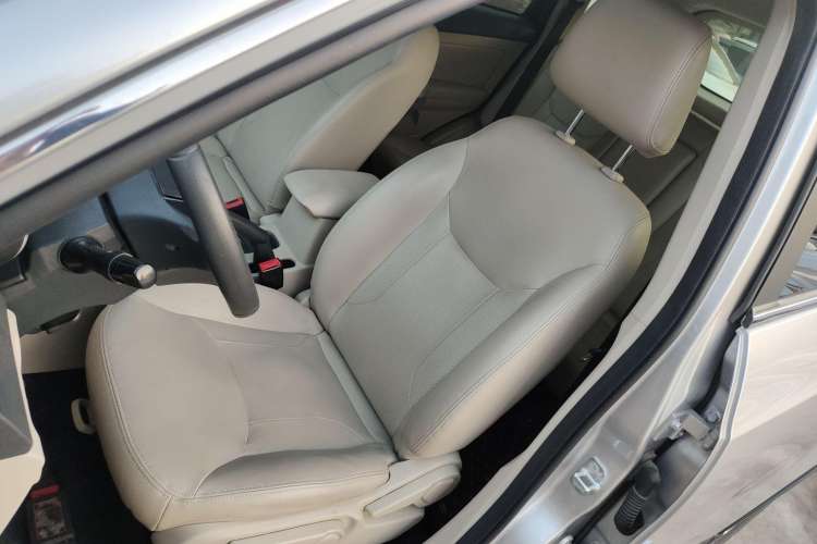 Used Chery Tiggo 5 2014 2.0L Manual Jia Yue Edition Left Front Seat