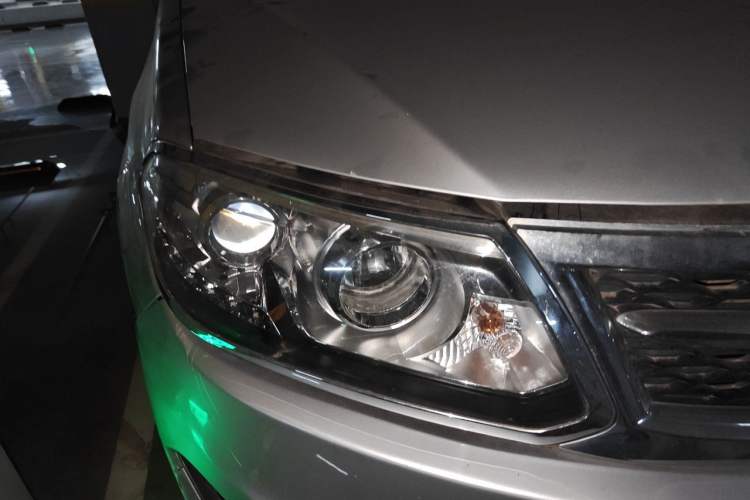 Used Chery Tiggo 5 2014 2.0L CVT Joyful Edition Right Front Headlight