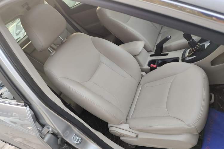 Used Chery Tiggo 5 2014 2.0L Manual Jia Yue Edition Right Front Seat