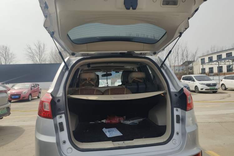 Used Chery Tiggo 5 2014 2.0L Manual - Family Deluxe Edition Trunk