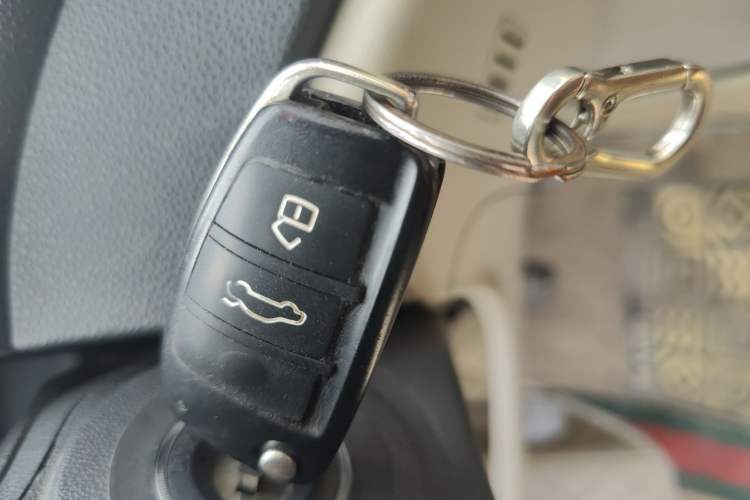 Used Chery Tiggo 5 2014 2.0L Manual - Family Deluxe Edition Vehicle Key