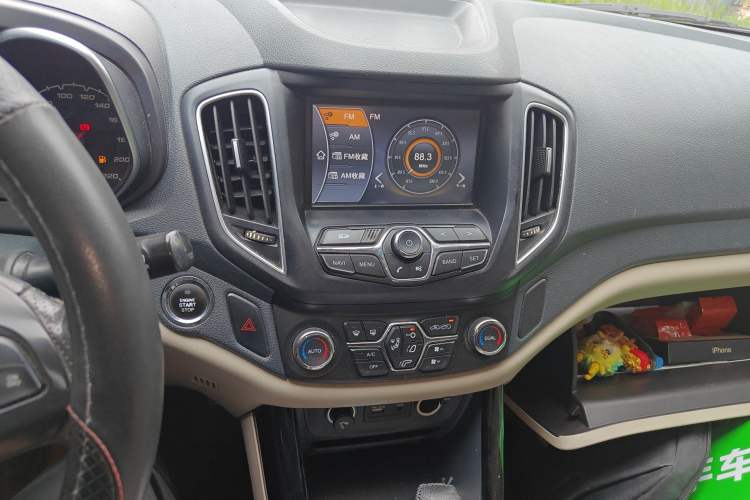 Used Chery Tiggo 5 2014 2.0L CVT Family Deluxe Edition Audio And AC Panel