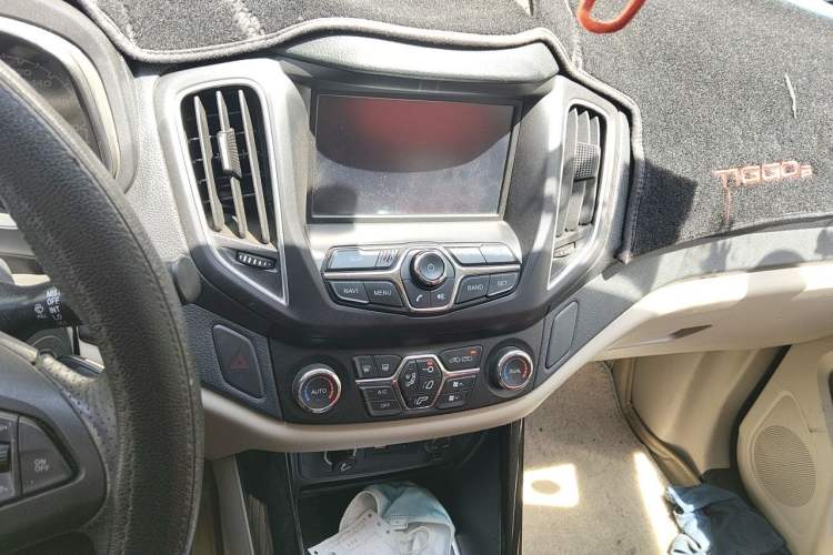 Used Chery Tiggo 5 2014 2.0L Manual - Family Deluxe Edition Audio And AC Panel