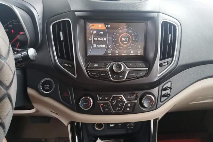 Used Chery Tiggo 5 2014 2.0L CVT Family Deluxe Edition Audio And AC Panel