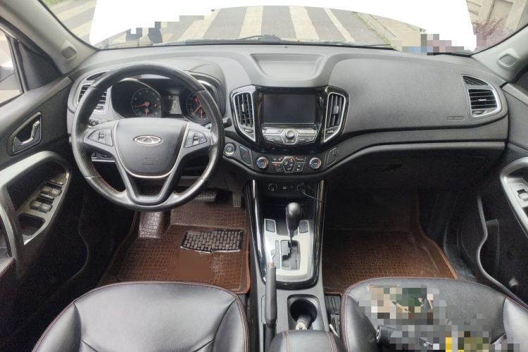 Used Chery Tiggo 5 2014 2.0L CVT Family Deluxe Edition Center Console
