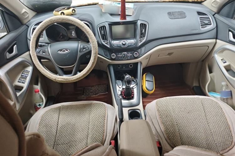 Used Chery Tiggo 5 2014 2.0L Manual Jia Yue Edition Center Console