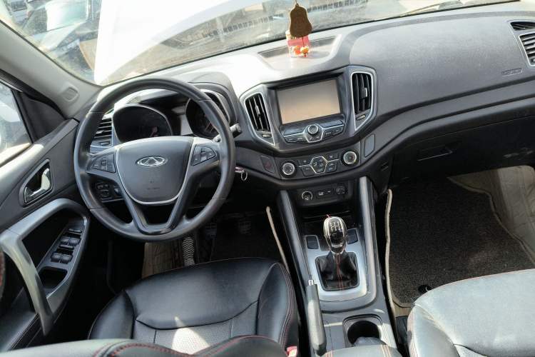 Used Chery Tiggo 5 2014 2.0L Manual Jia Yue Edition Center Console
