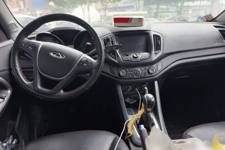 Used Chery Tiggo 5 2014 2.0L Manual Jia Yue Edition Center Console