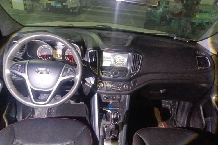 Used Chery Tiggo 5 2014 2.0L Manual Jia Yue Edition Center Console