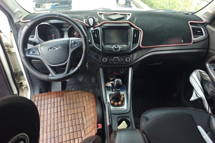 Used Chery Tiggo 5 2014 2.0L Manual Jia Yue Edition Center Console
