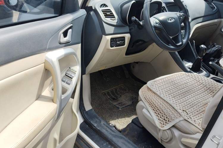 Used Chery Tiggo 5 2014 2.0L Manual Jia Yue Edition Driver Seat