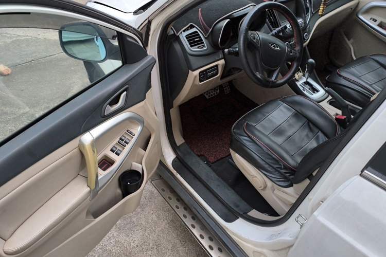 Used Chery Tiggo 5 2014 2.0L CVT Joyful Edition Driver Seat
