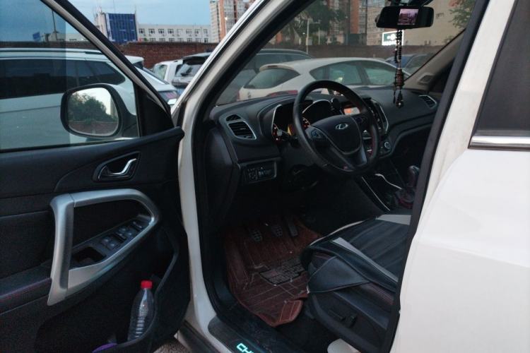 Used Chery Tiggo 5 2014 2.0L Manual - Family Deluxe Edition Driver Seat