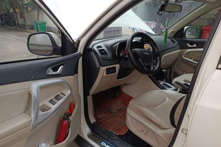 Used Chery Tiggo 5 2014 2.0L CVT Family Deluxe Edition Driver Seat
