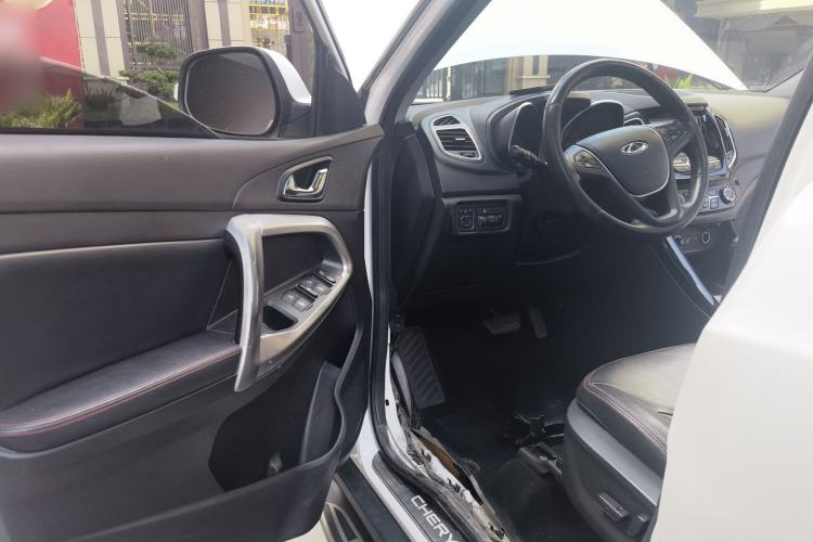 Used Chery Tiggo 5 2014 2.0L CVT Zhiyun Edition Driver Seat