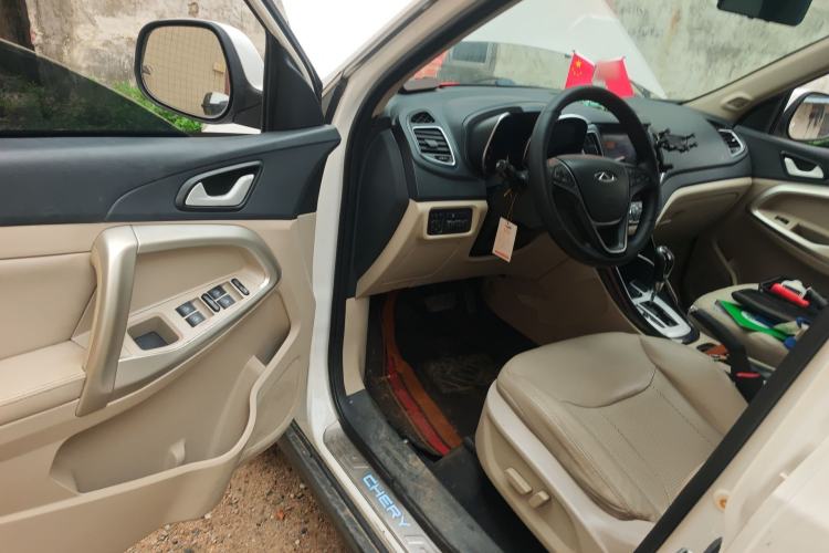 Used Chery Tiggo 5 2014 2.0L CVT Family Deluxe Edition Driver Seat