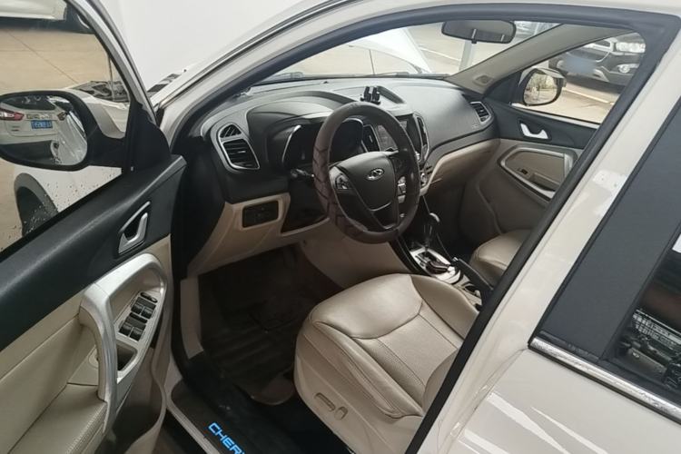 Used Chery Tiggo 5 2014 2.0L CVT Family Deluxe Edition Driver Seat